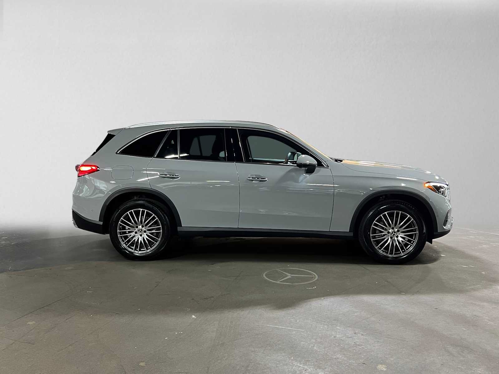 Certified 2026 Mercedes-Benz GLC 300 4MATIC image 2