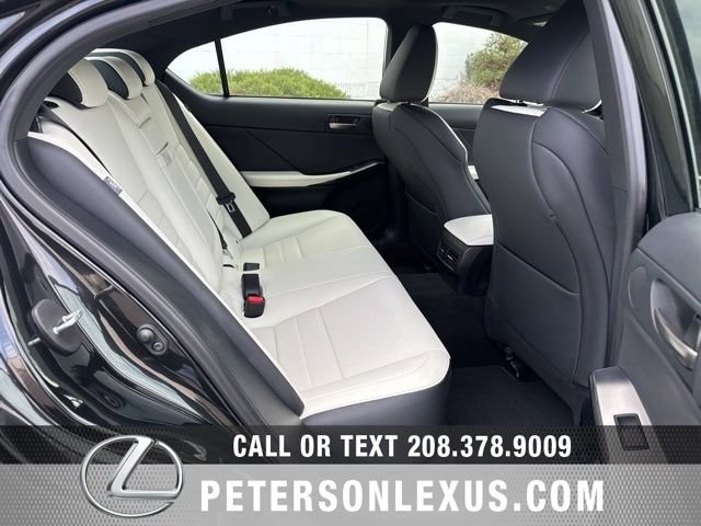 Used 2023 Lexus IS 500 image 19