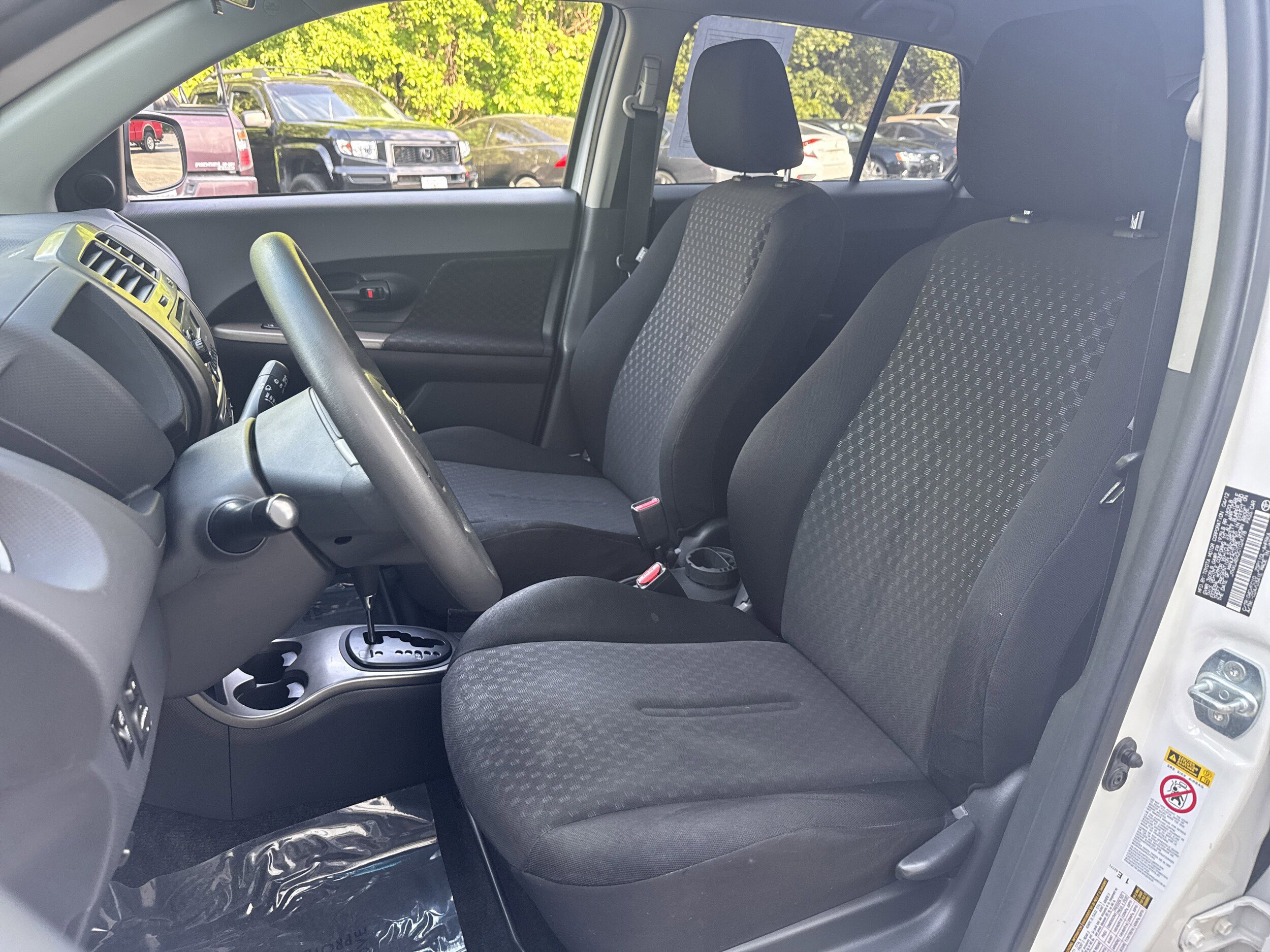 Used 2012 Scion xD FWD image 2