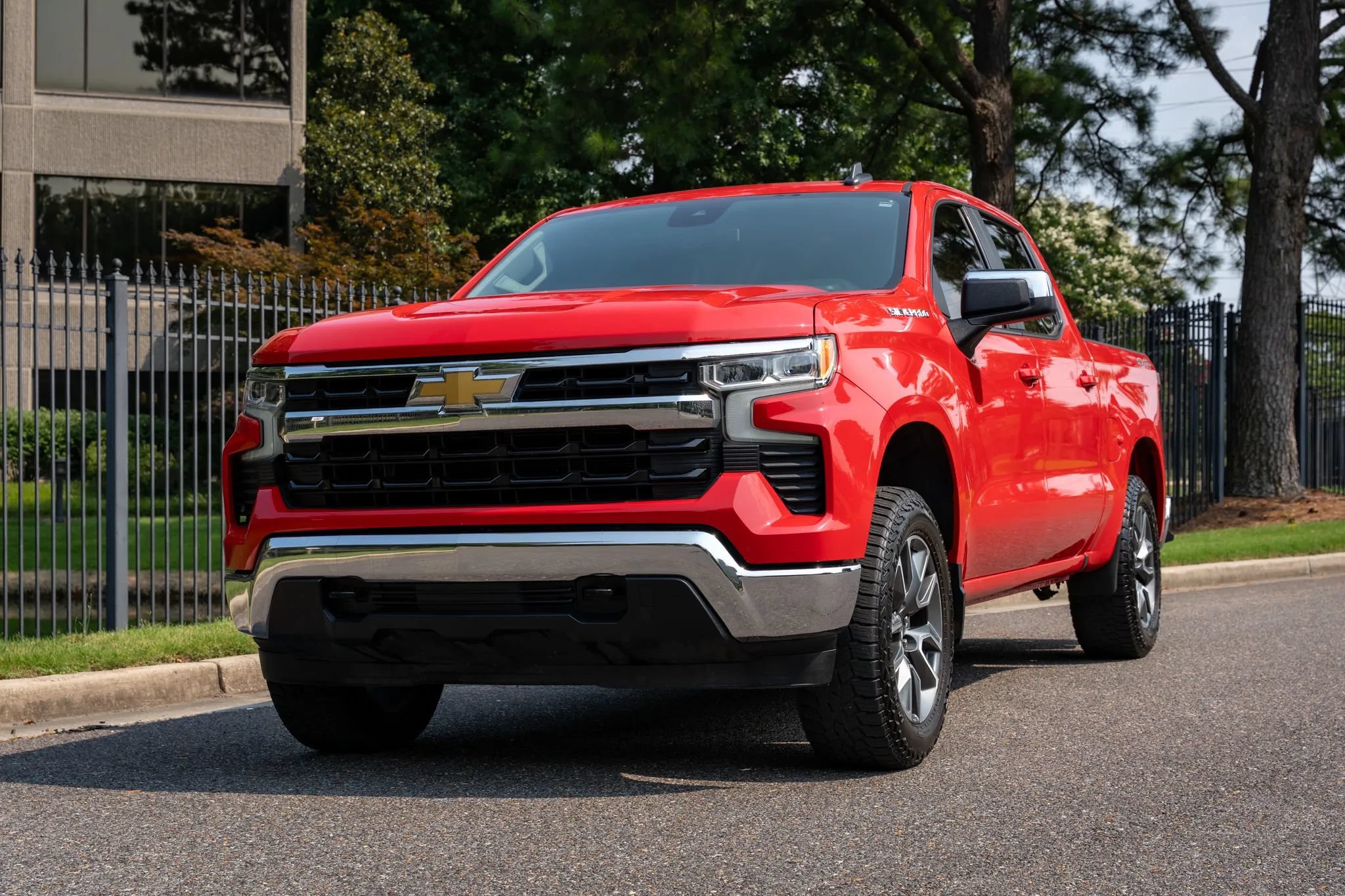 Used 2024 Chevrolet Silverado 1500 LT w/ All Star Edition Plus AWD/4WD image 2
