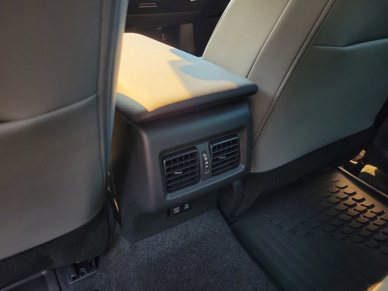 New 2026 Toyota Camry SE image 12