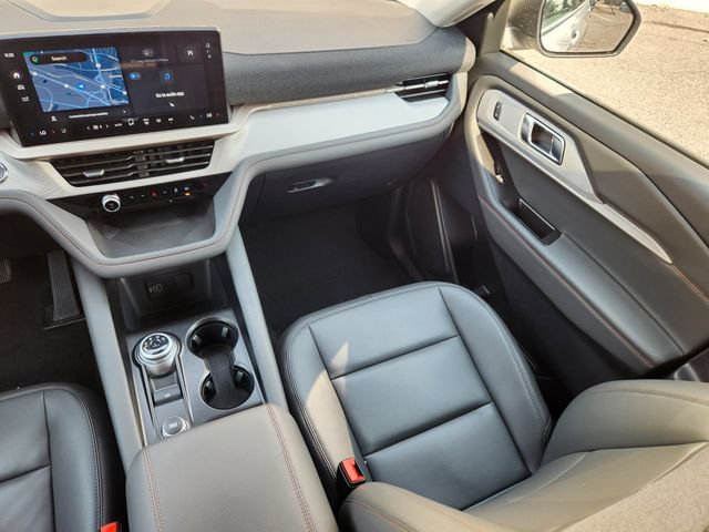 New 2026 Ford Explorer Active w/ Active Comfort Package AWD/4WD image 12