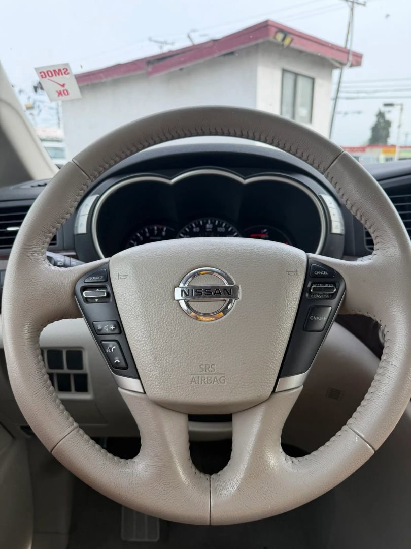 Used 2016 Nissan Quest SV FWD image 20