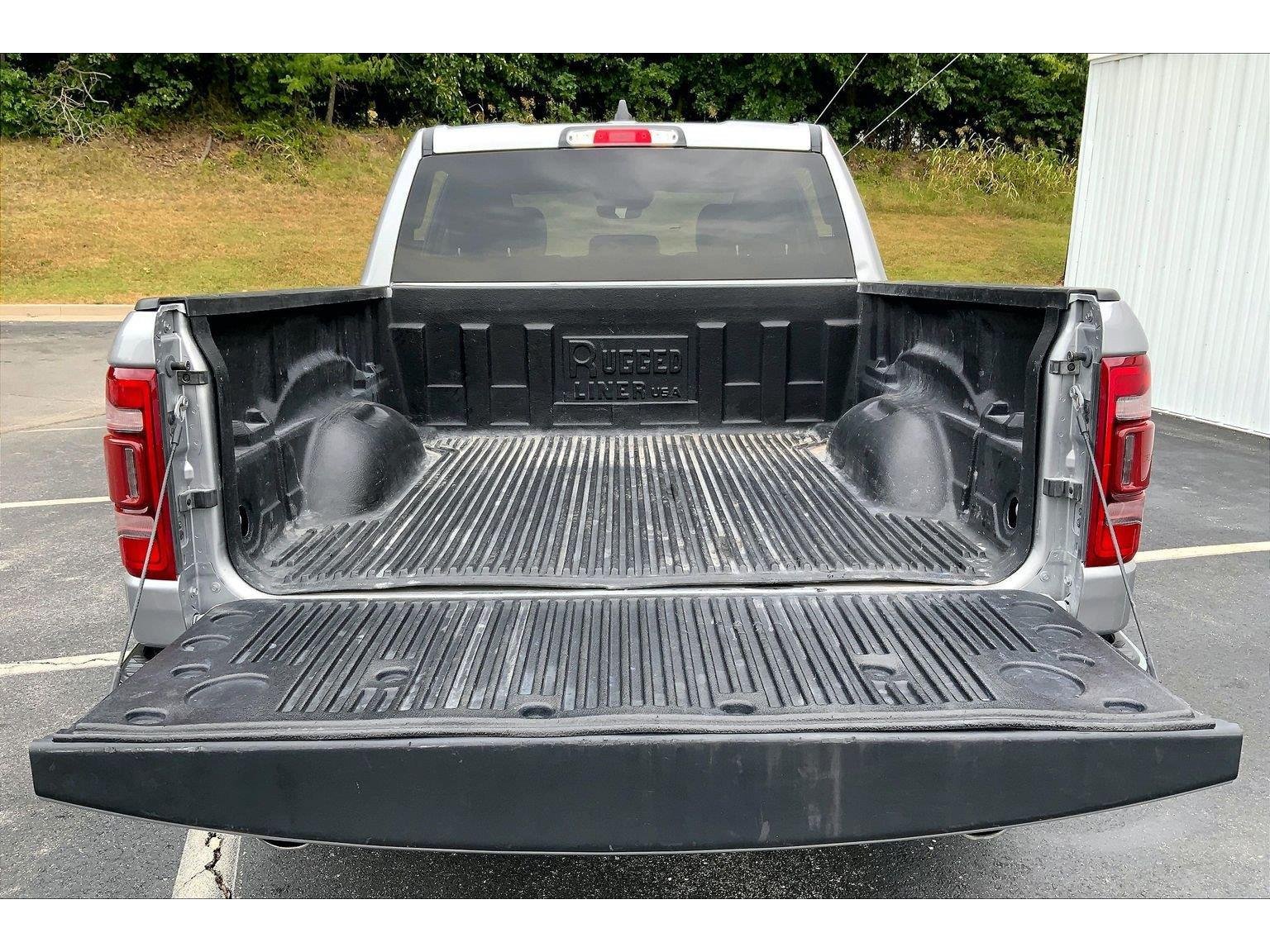 Used 2024 RAM 1500 Laramie AWD/4WD image 26