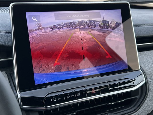 Certified 2024 Jeep Compass Latitude w/ Convenience Group image 23