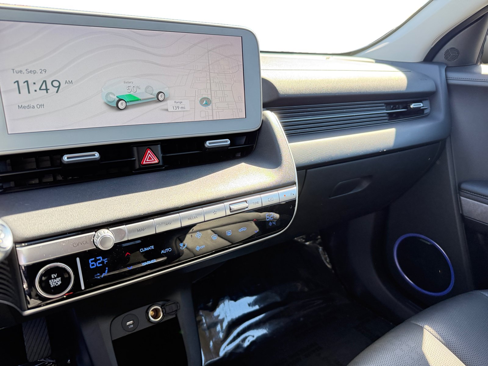 Certified 2024 Hyundai Ioniq 5 Limited RWD image 12