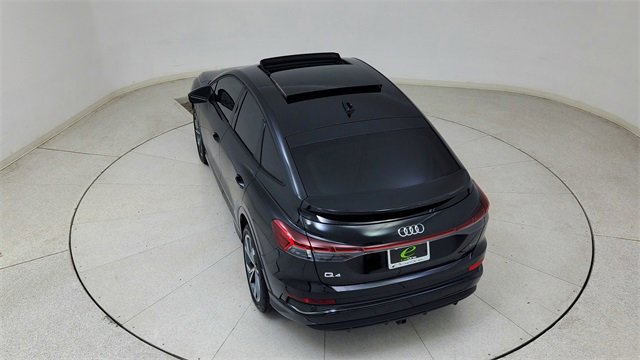 Used 2025 Audi Q4 e-tron Premium w/ Convenience Package image 77