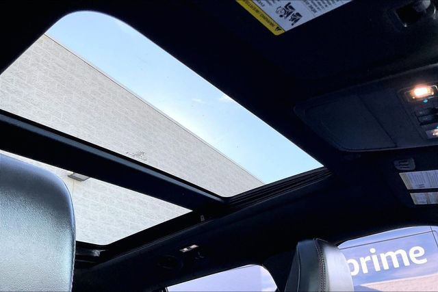 Used 2025 Ford Explorer ST w/ Sun And Sound Package image 29