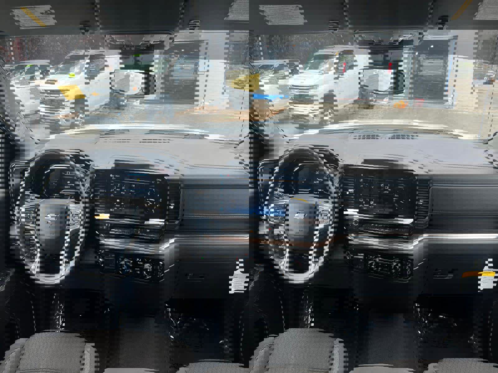 Certified 2025 Chevrolet Silverado 1500 LT image 34