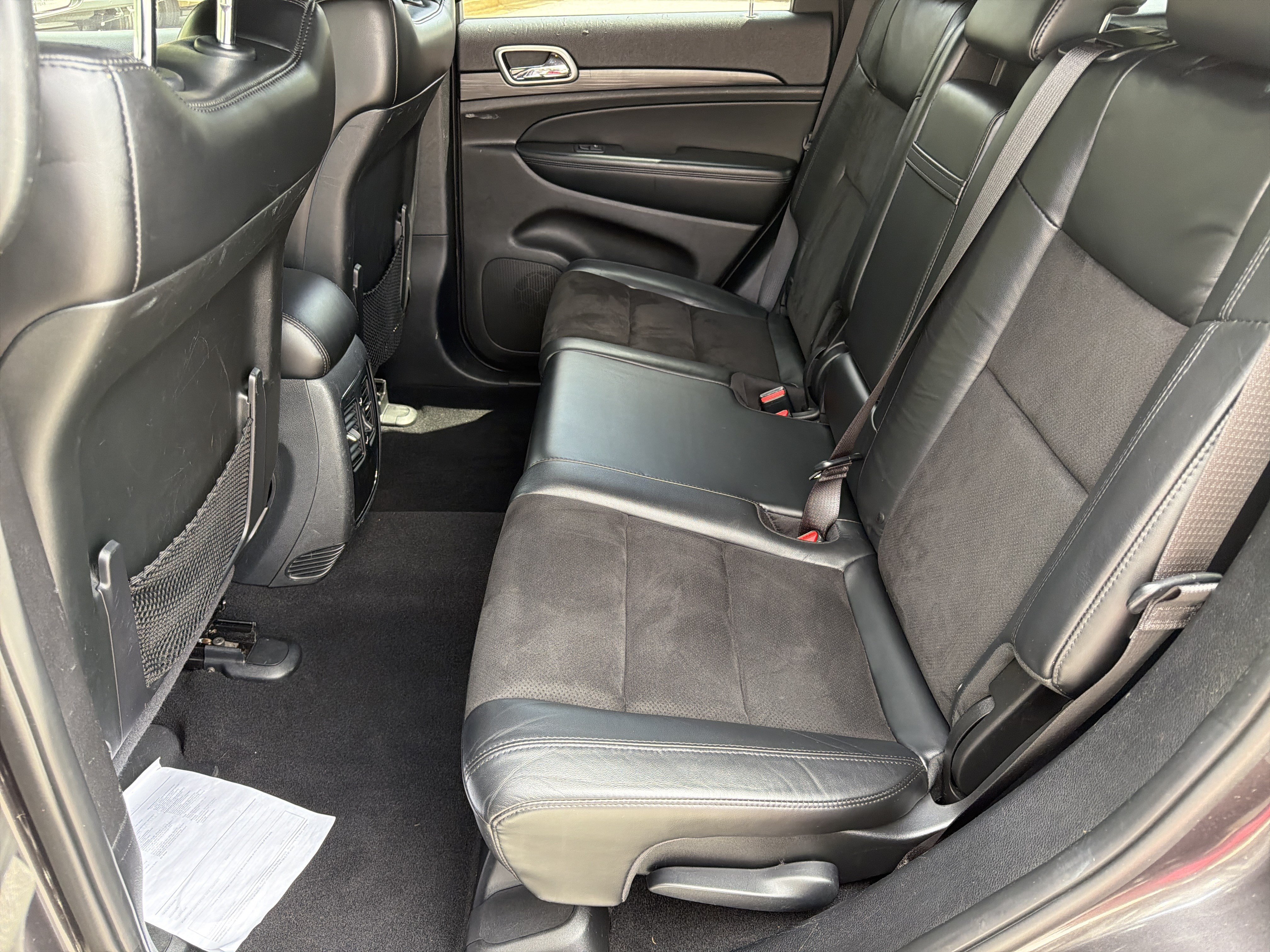 Used 2019 Jeep Grand Cherokee Laredo w/ Laredo X Package RWD image 26