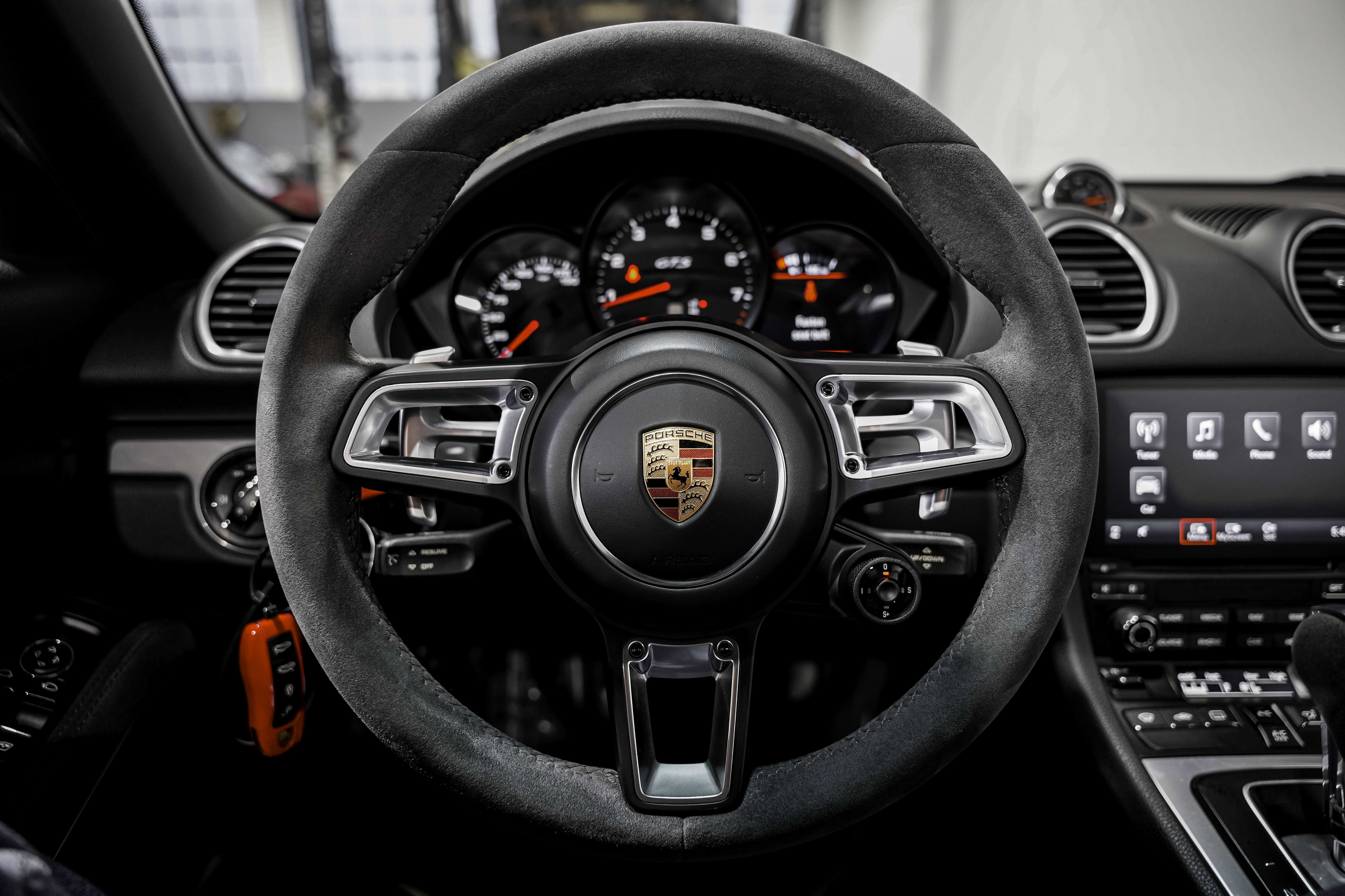 Used 2019 Porsche 718 Boxster GTS image 10
