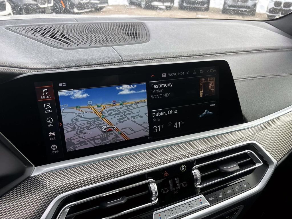 Used 2022 BMW X5 xDrive40i w/ M Sport Package image 19