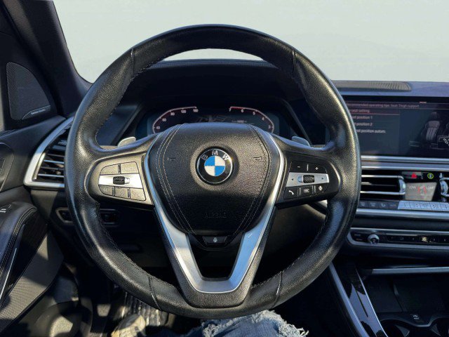 Used 2020 BMW X5 xDrive50i w/ Premium Package image 28