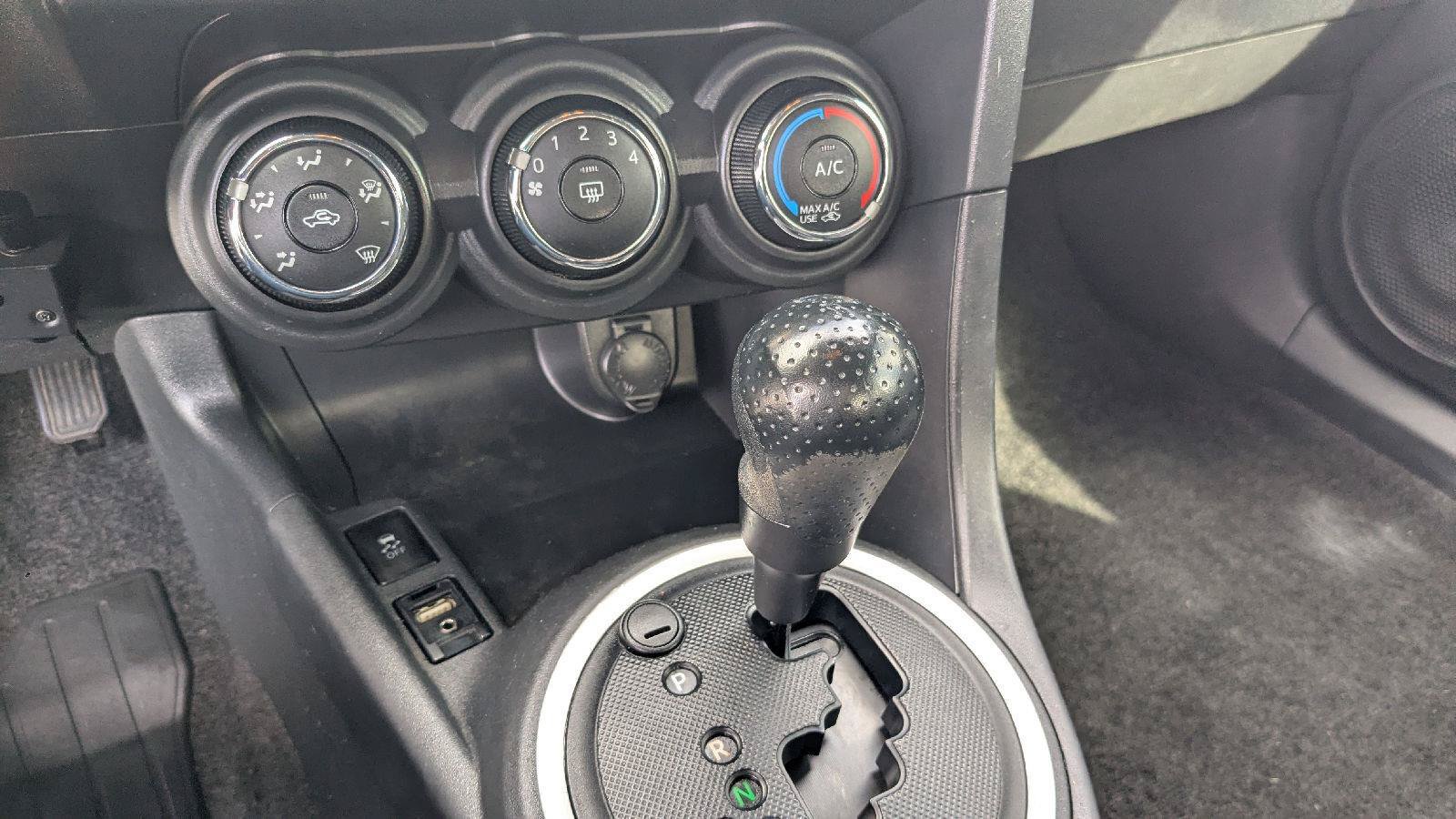Used 2014 Scion tC FWD image 19