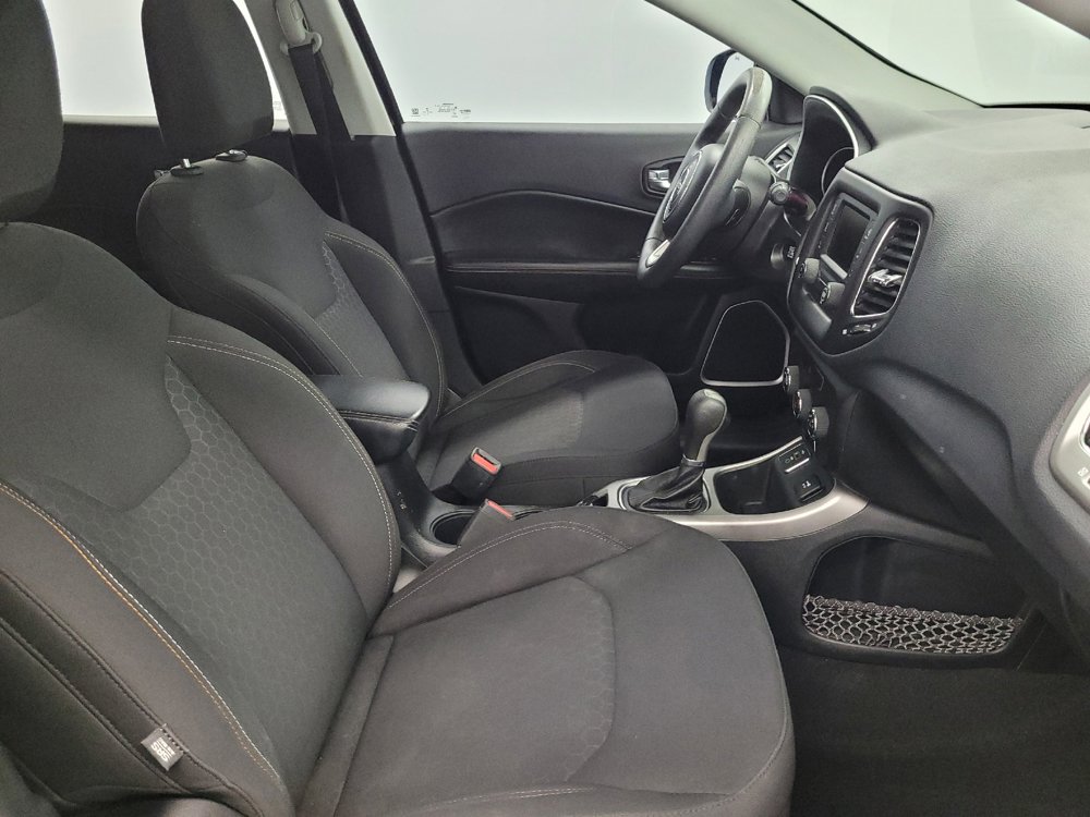 Used 2018 Jeep Compass Sport FWD image 21