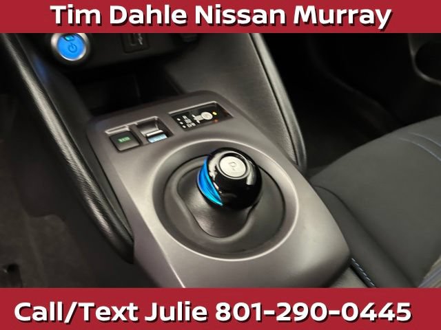 Used 2025 Nissan Leaf S FWD image 28