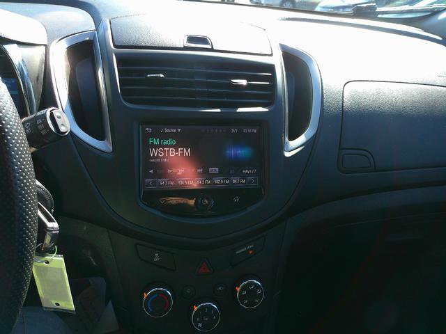 Used 2016 Chevrolet Trax LS image 10