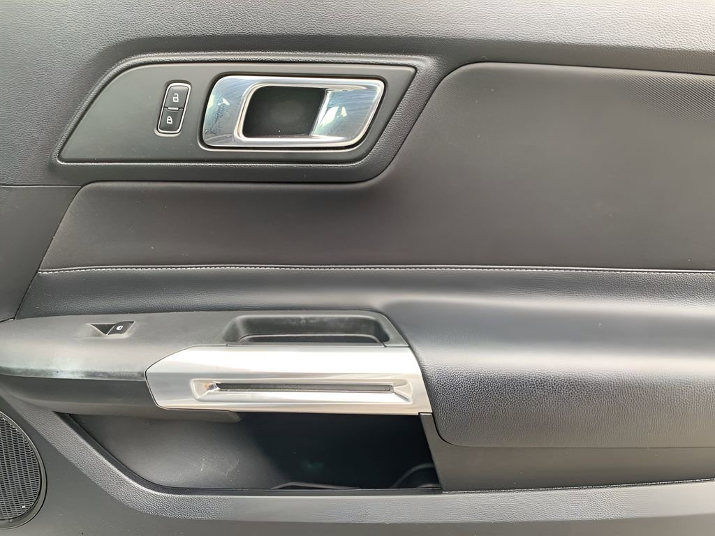 Used 2016 Ford Mustang Convertible w/ Equipment Group 051A image 19