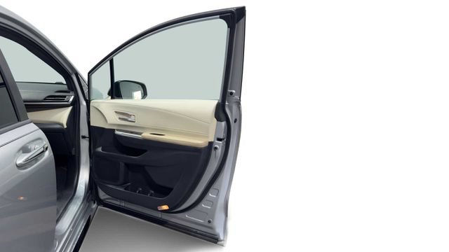 Used 2021 Toyota Sienna Limited FWD image 10