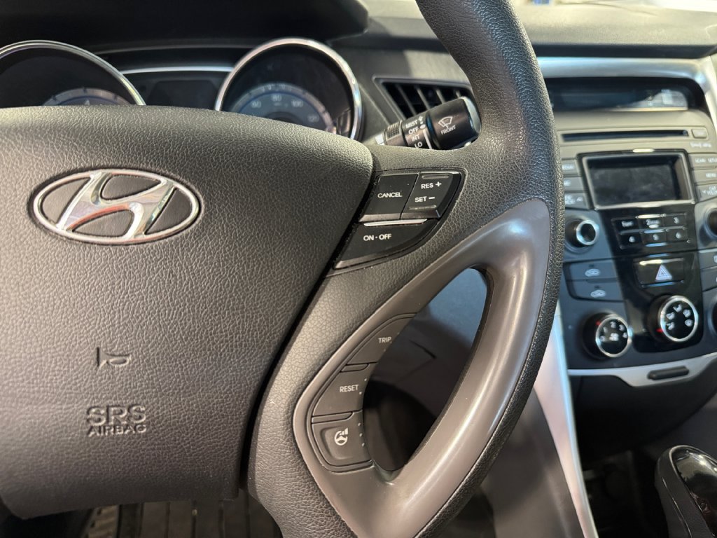 Used 2014 Hyundai Sonata GLS FWD image 18