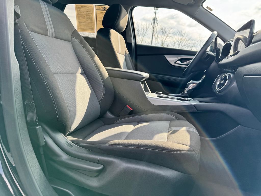 Used 2023 Chevrolet Blazer LT image 10