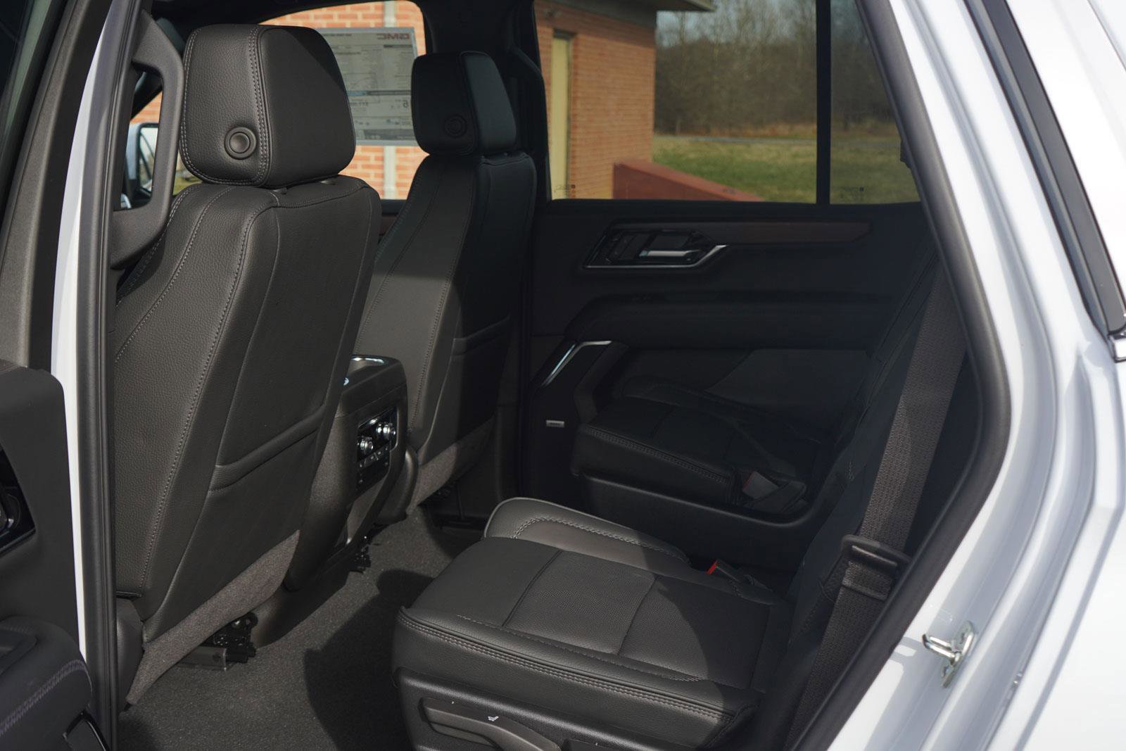 New 2026 GMC Yukon Denali image 25