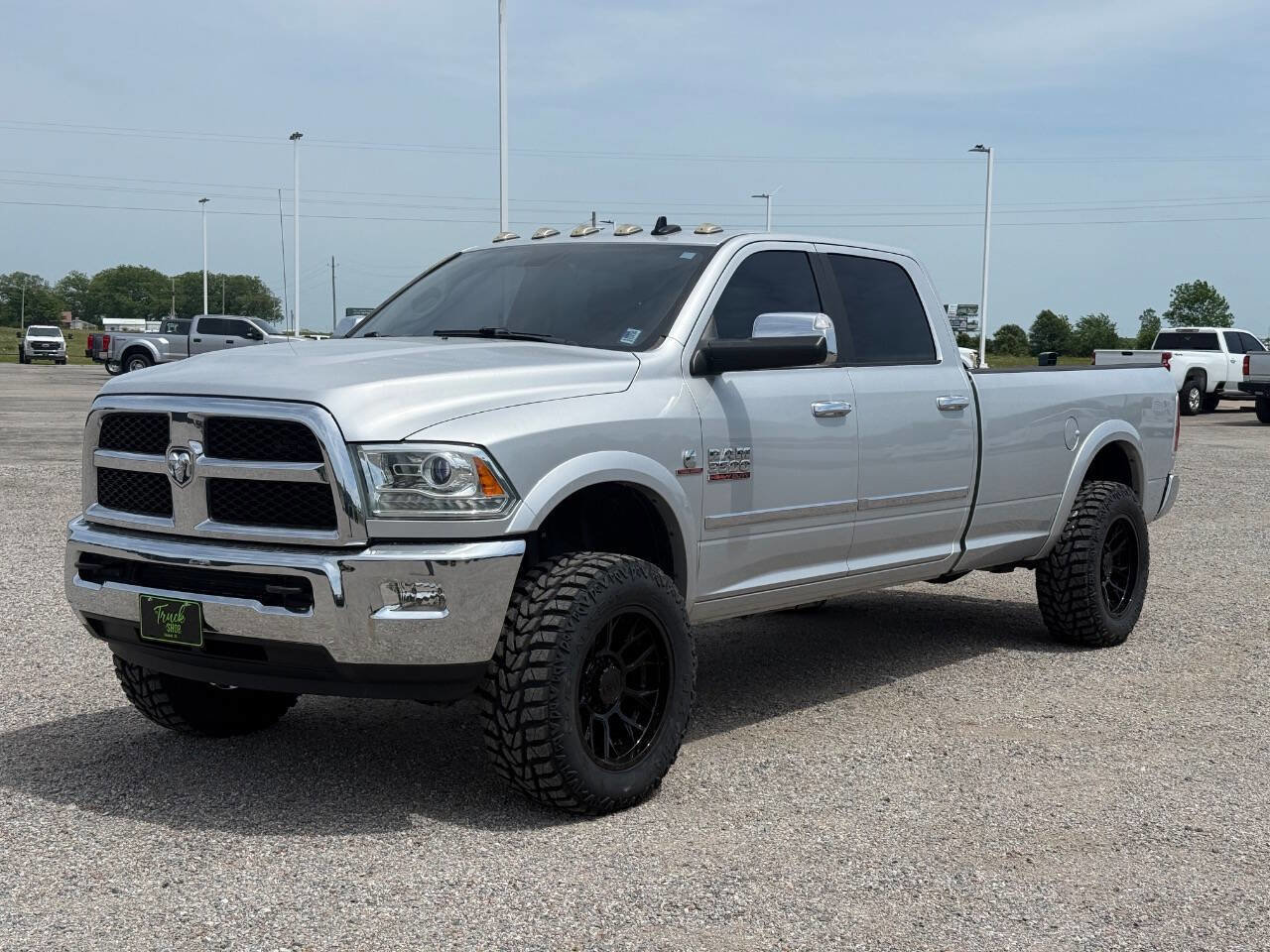 Used 2018 RAM 3500 Laramie w/ Snow Chief Group AWD/4WD image 1