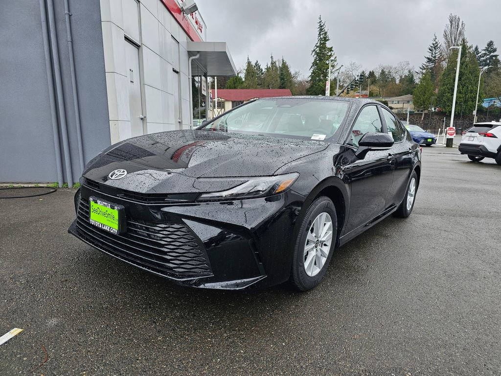 New 2026 Toyota Camry LE image 3