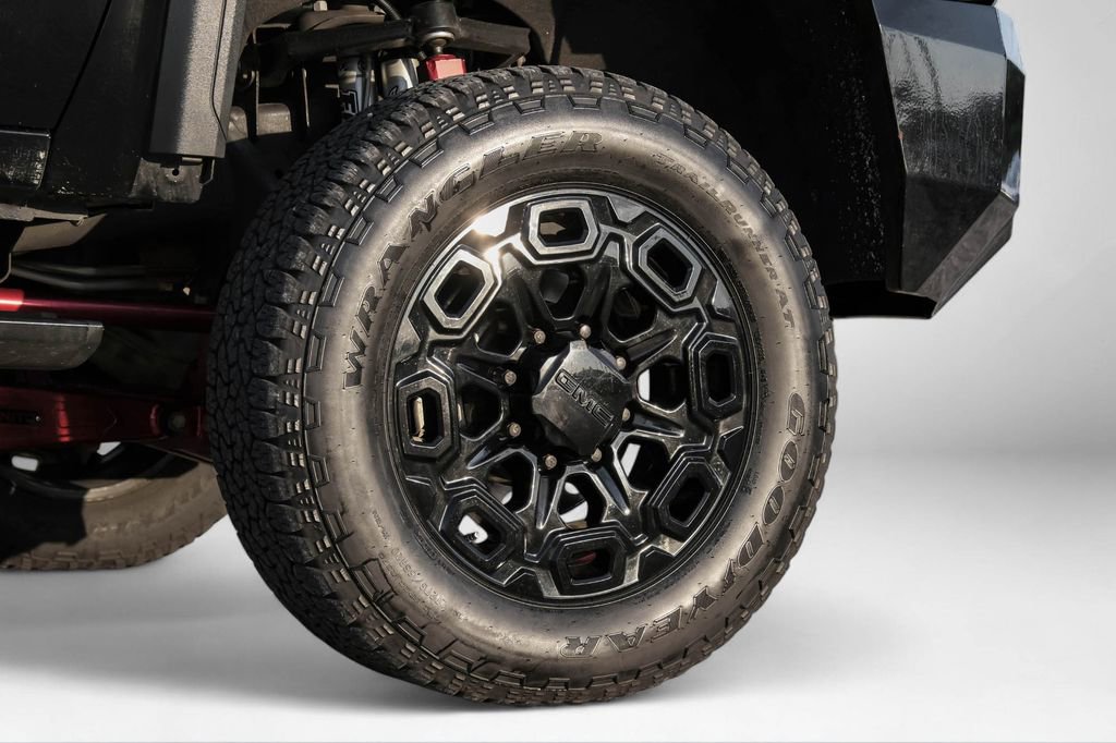 Used 2021 GMC Sierra 2500 AT4 w/ AT4 Premium Plus Package image 59