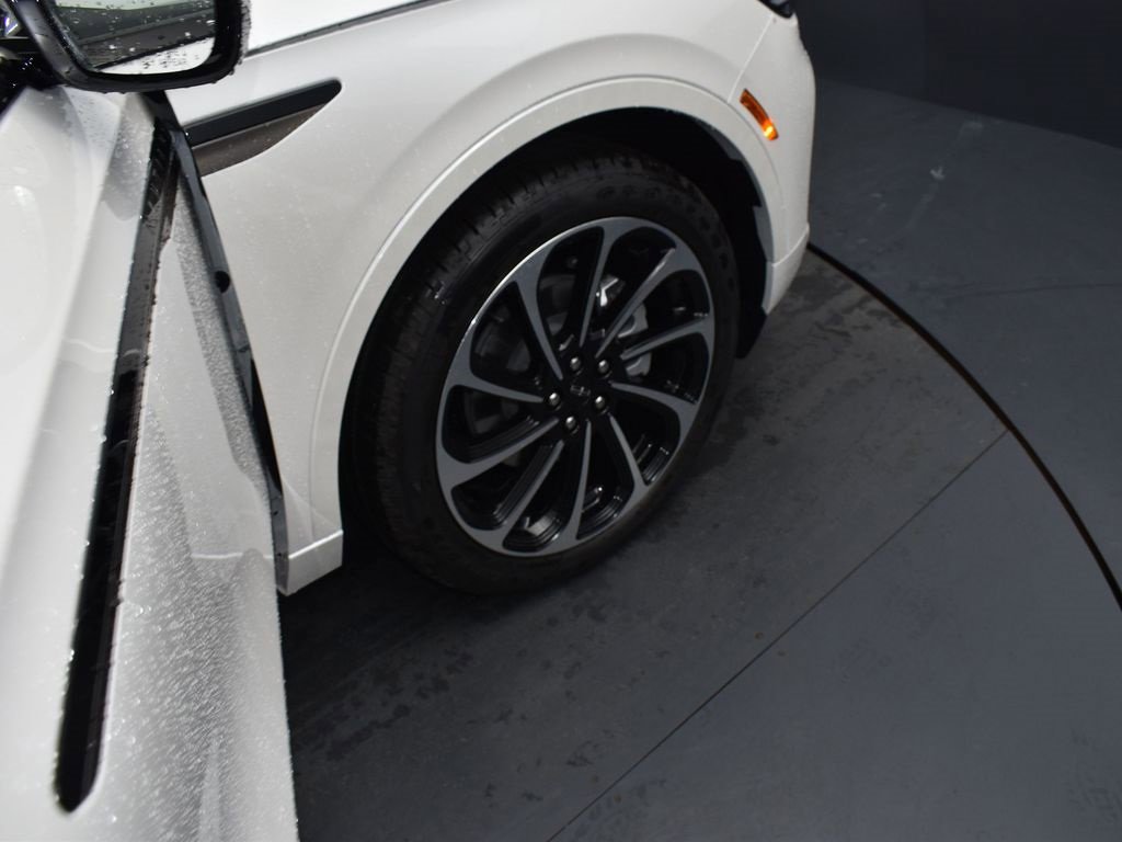 New 2026 Lincoln Nautilus Black Label image 14