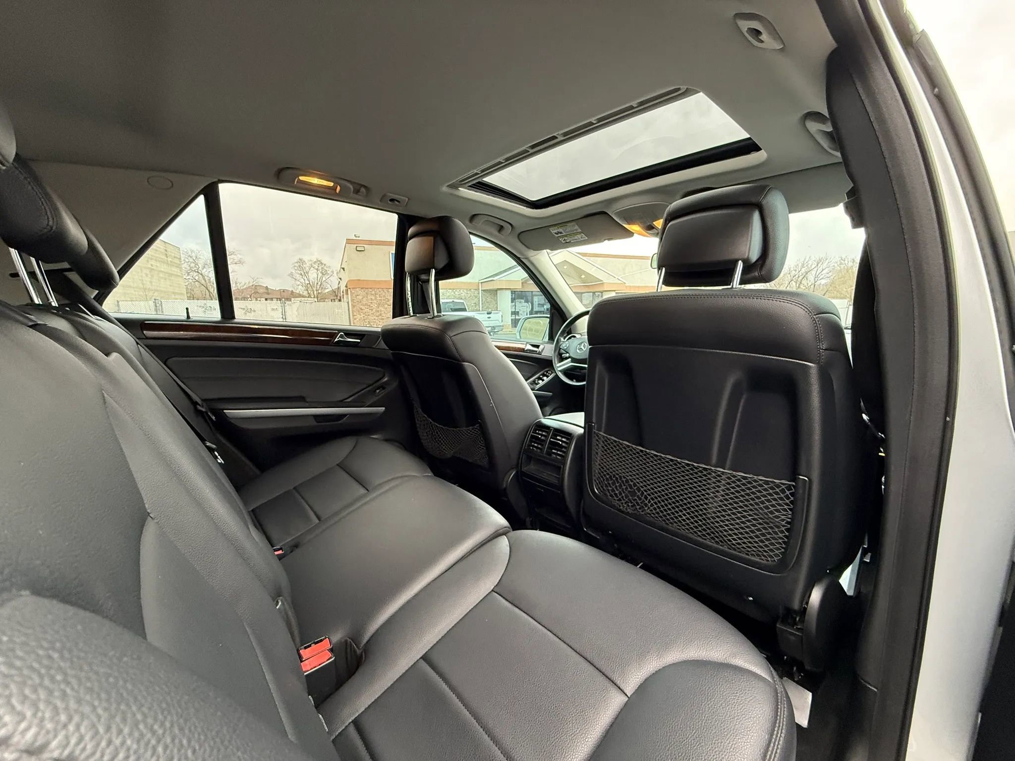 Used 2010 Mercedes-Benz ML 550 4MATIC image 14