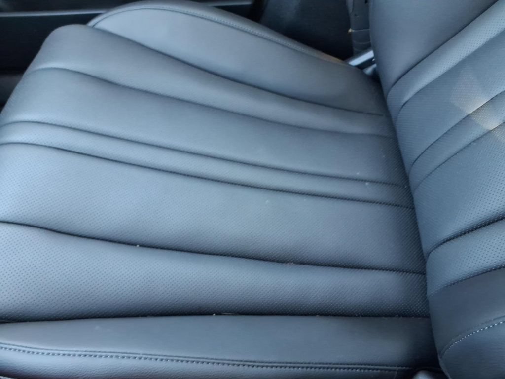 Used 2025 Genesis G80 2.5T AWD/4WD image 24