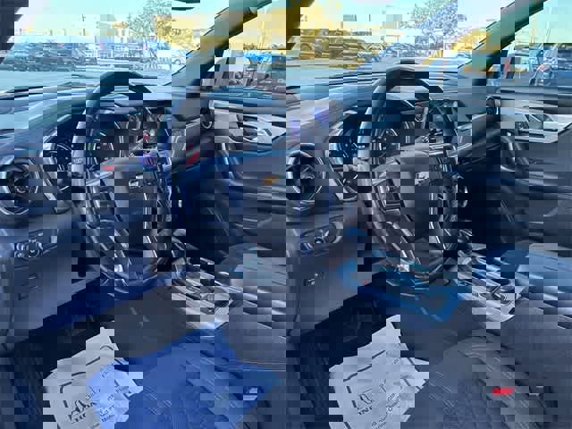 Used 2020 Chevrolet Blazer LT image 2