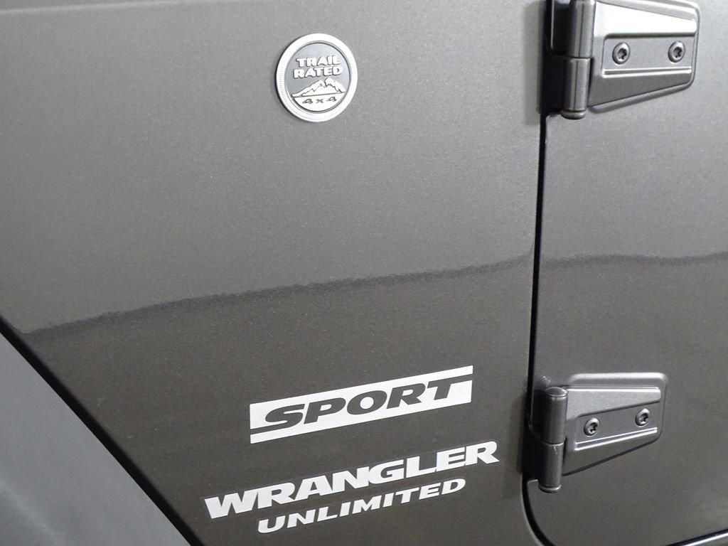 Used 2017 Jeep Wrangler Unlimited Sport w/ Connectivity Group image 28