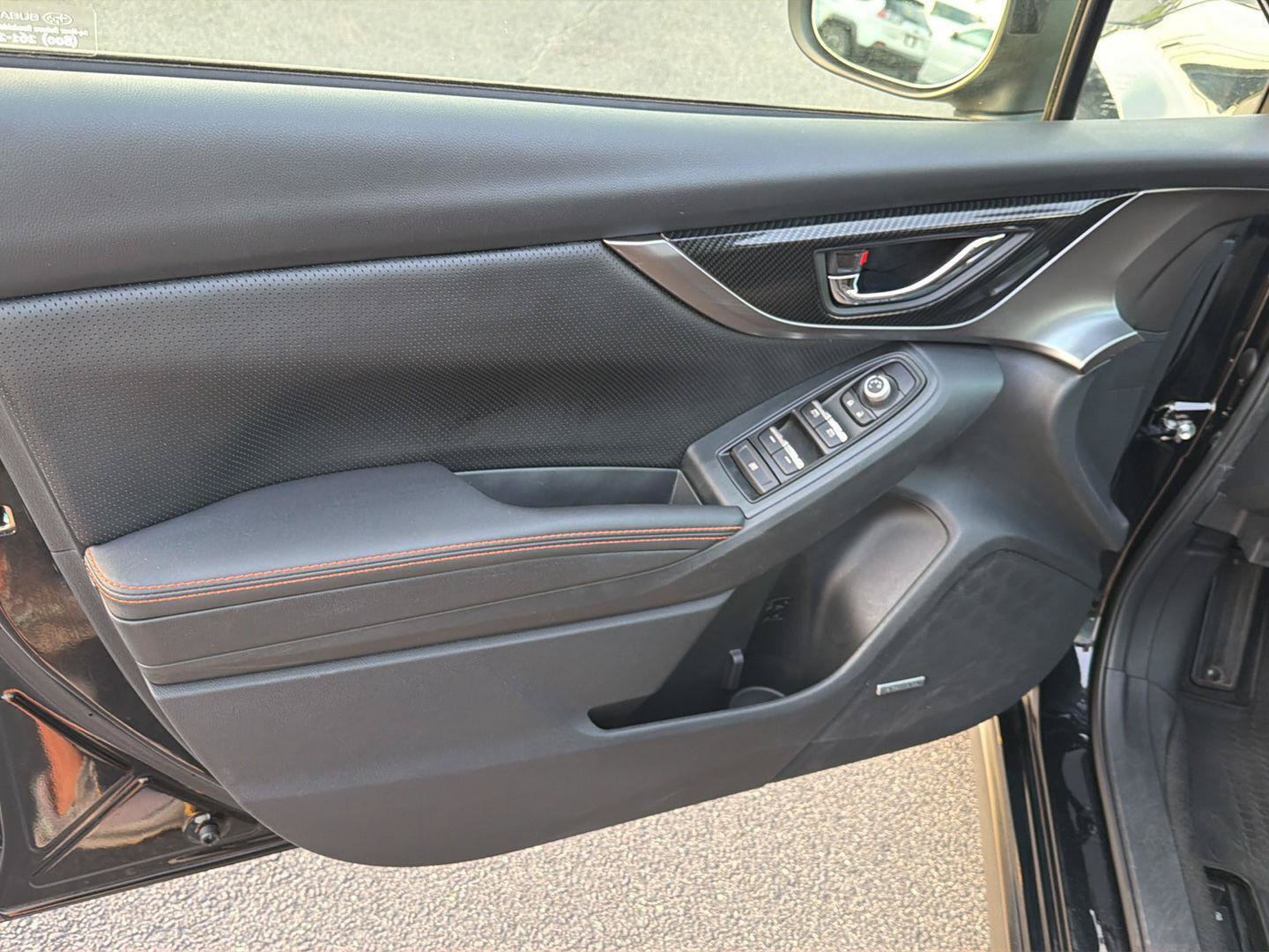 Used 2020 Subaru Crosstrek 2.0i Limited w/ Moonroof Package w/Navigation AWD/4WD image 16