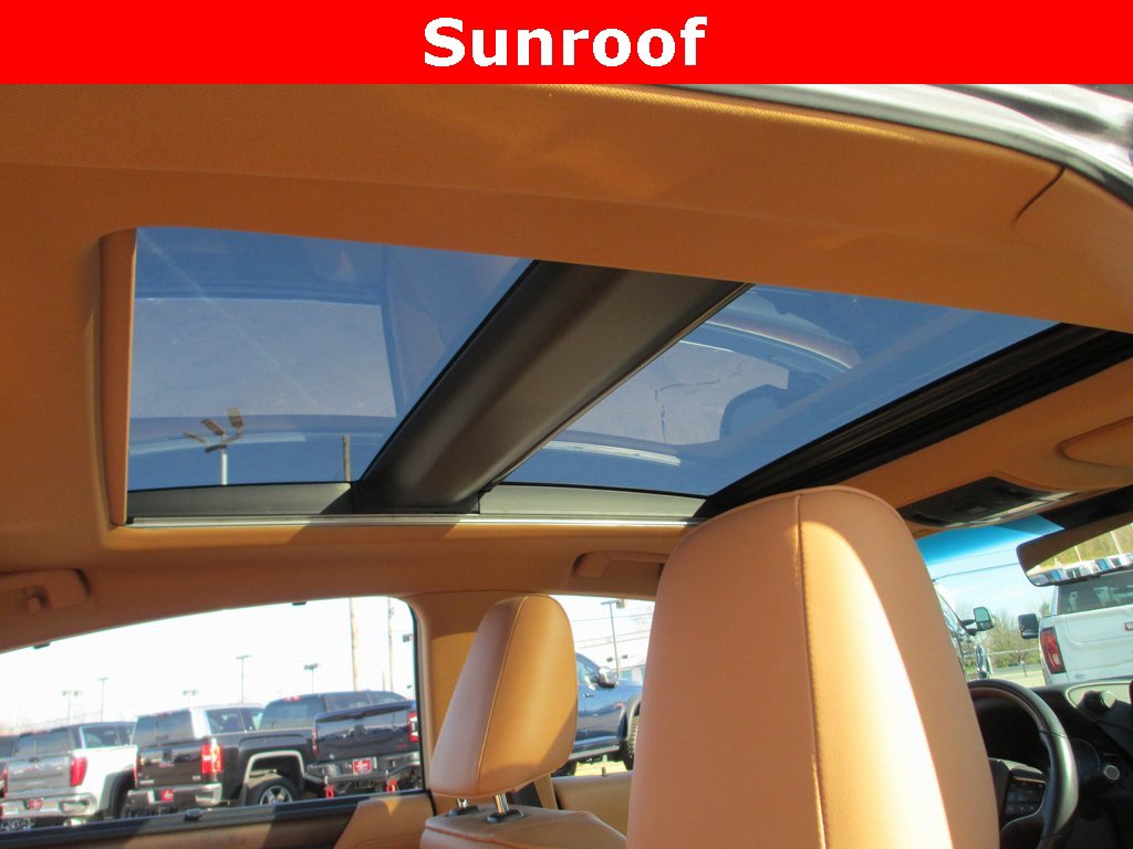 Used 2023 Lexus ES 350 Ultra Luxury image 13