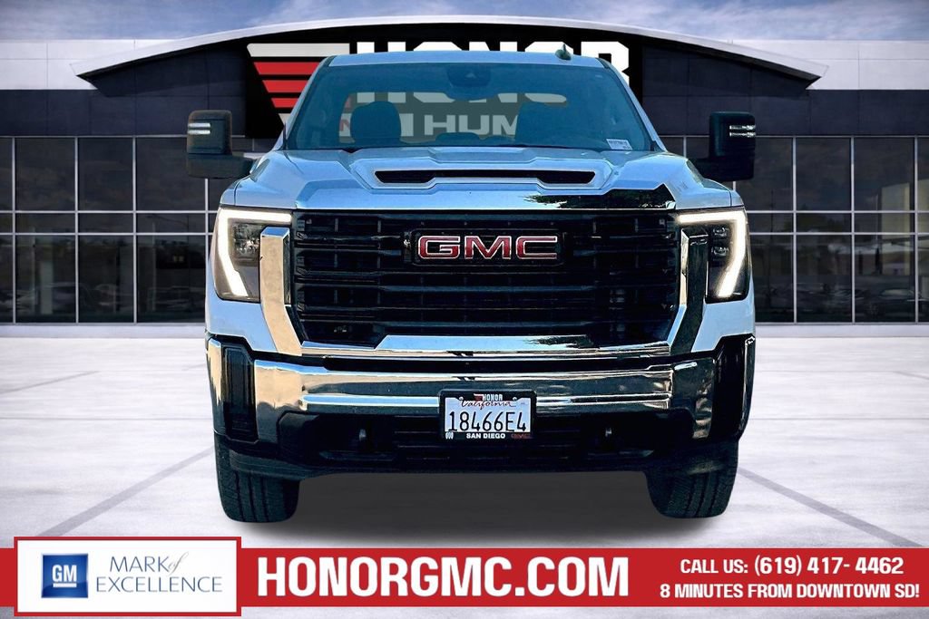 Used 2024 GMC Sierra 2500 Pro w/ Convenience Package AWD/4WD image 2