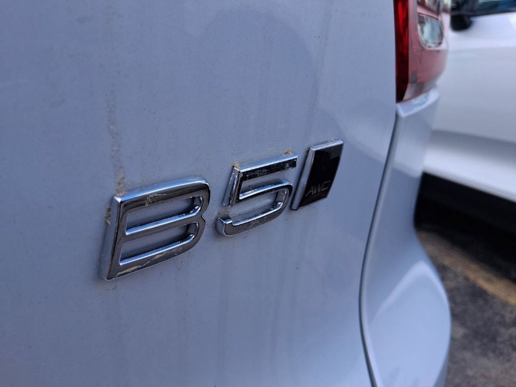 New 2026 Volvo XC40 B5 Plus w/ Protection Package Premier AWD/4WD image 8