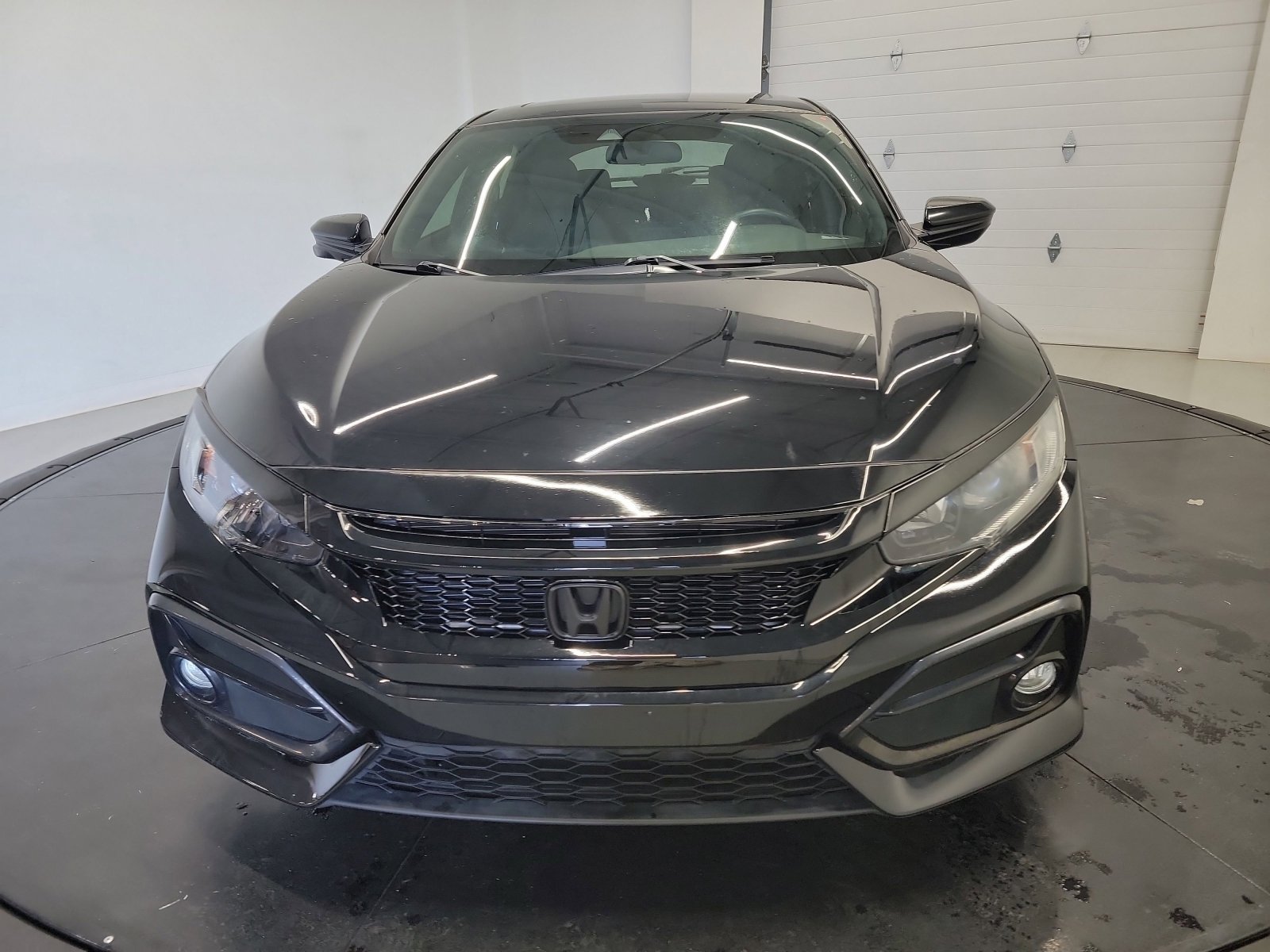 Used 2020 Honda Civic EX image 2