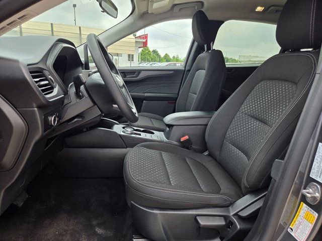 Used 2025 Ford Escape Active AWD/4WD image 23