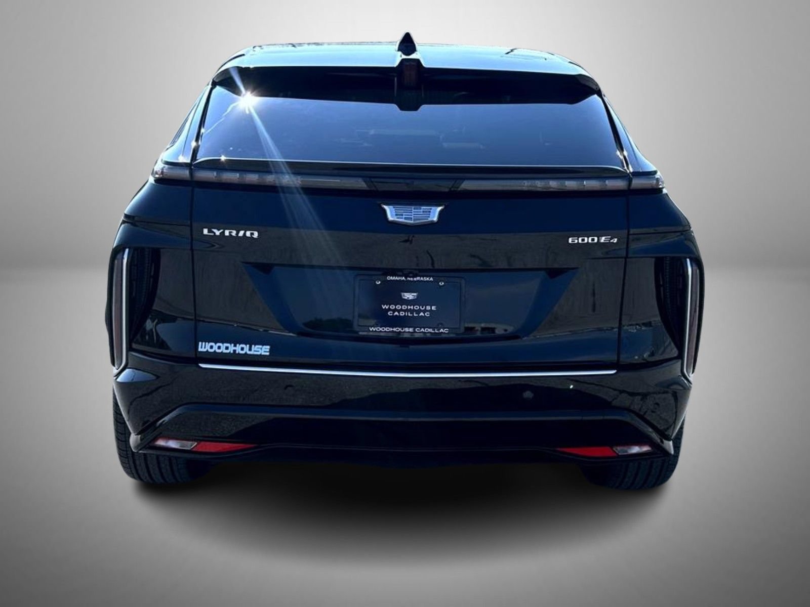 Certified 2024 Cadillac Lyriq Luxury AWD/4WD image 6
