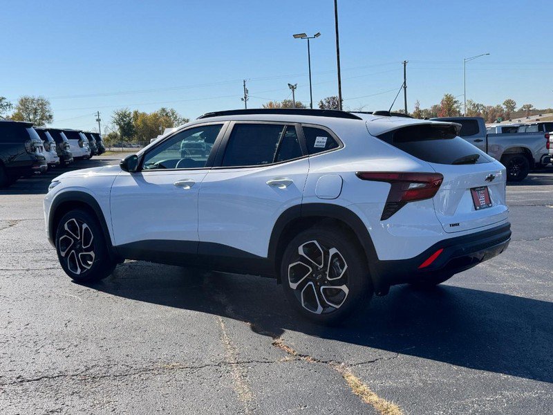 New 2026 Chevrolet Trax RS w/ Sunroof Package video 3