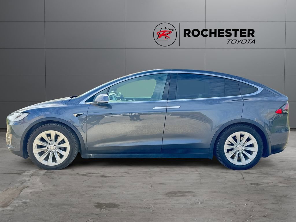 Used 2017 Tesla Model X 75D AWD/4WD image 2