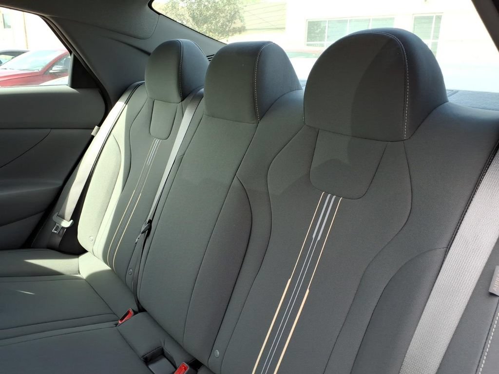 New 2026 Hyundai Elantra Sport FWD image 11