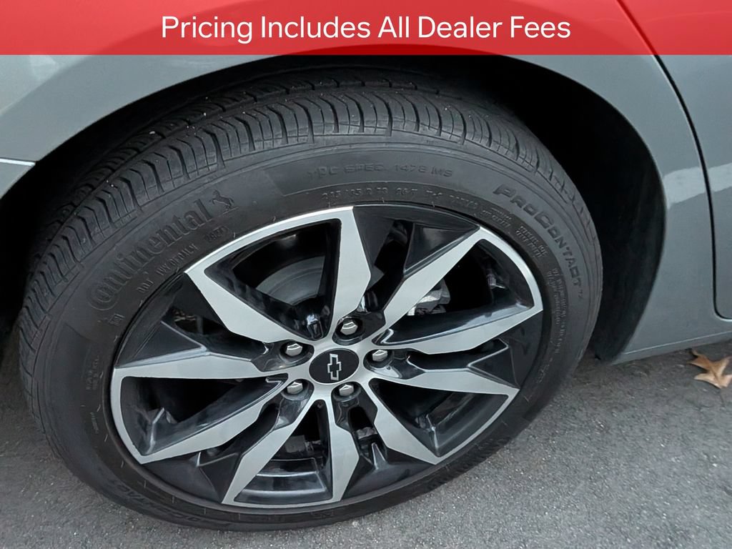 Used 2025 Chevrolet Malibu RS FWD image 8