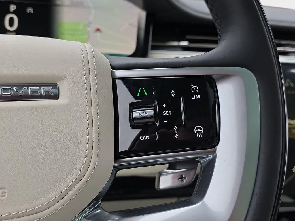New 2026 Land Rover Range Rover SE image 18