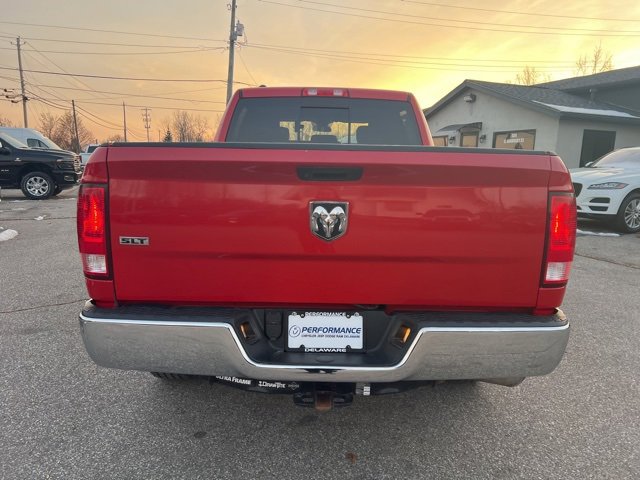 Used 2019 RAM 1500 Classic SLT image 3