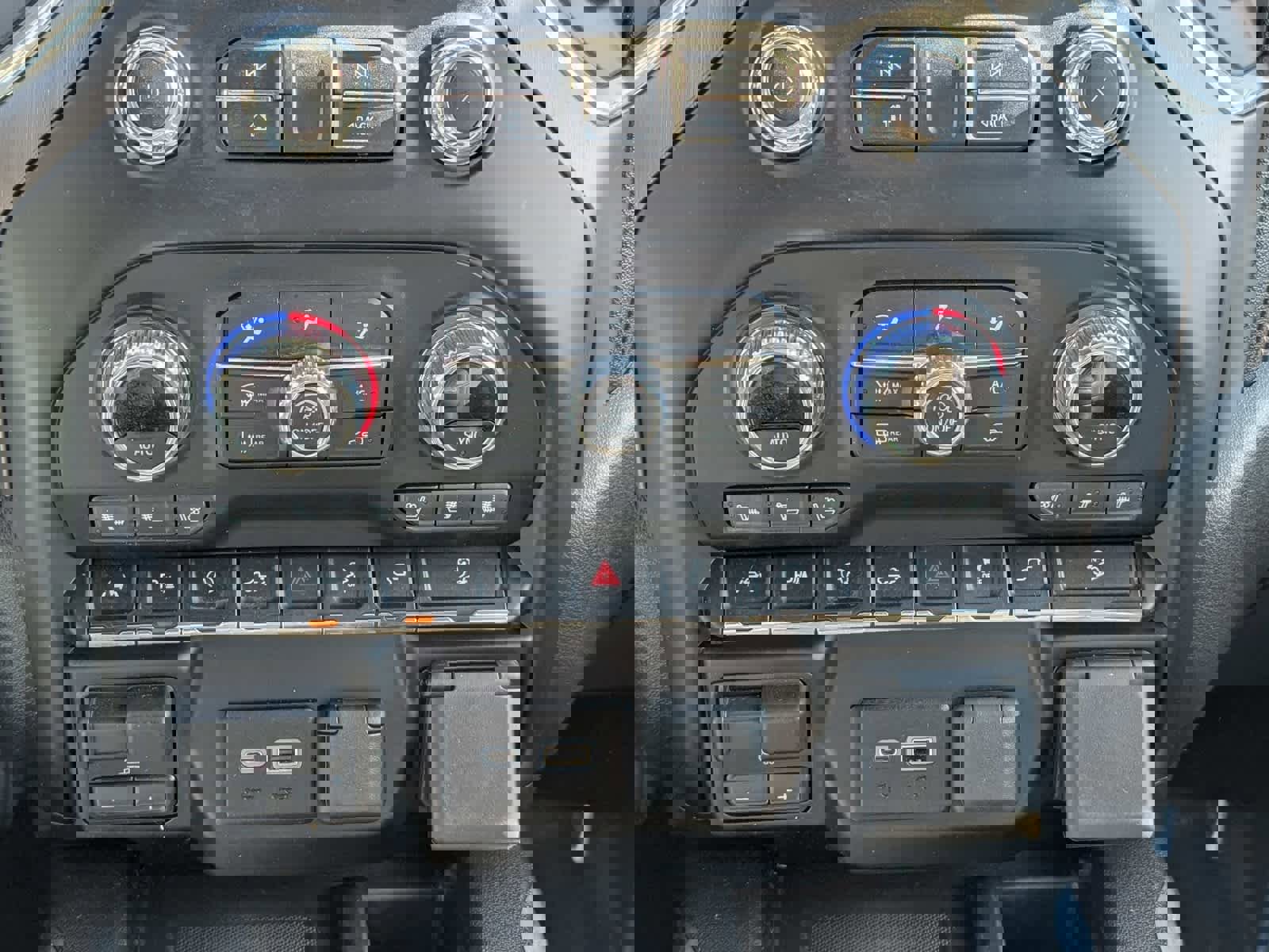 Used 2021 GMC Sierra 1500 AT4 w/ AT4 Value Package image 29