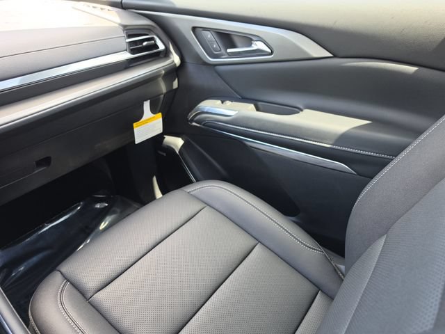 New 2026 Chevrolet Traverse LT w/ Enhanced Driving Package FWD image 17