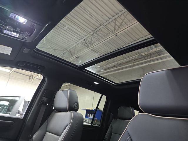 New 2026 Chevrolet Suburban Premier w/ Sun And Tow Package image 34
